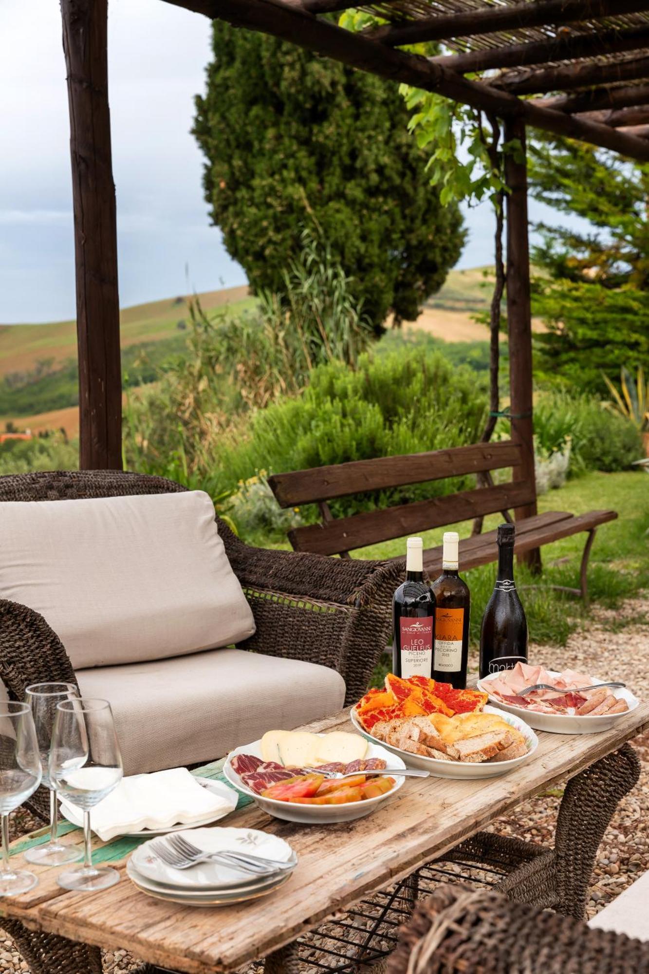 Locanda Tane San Giovanni  Luaran gambar